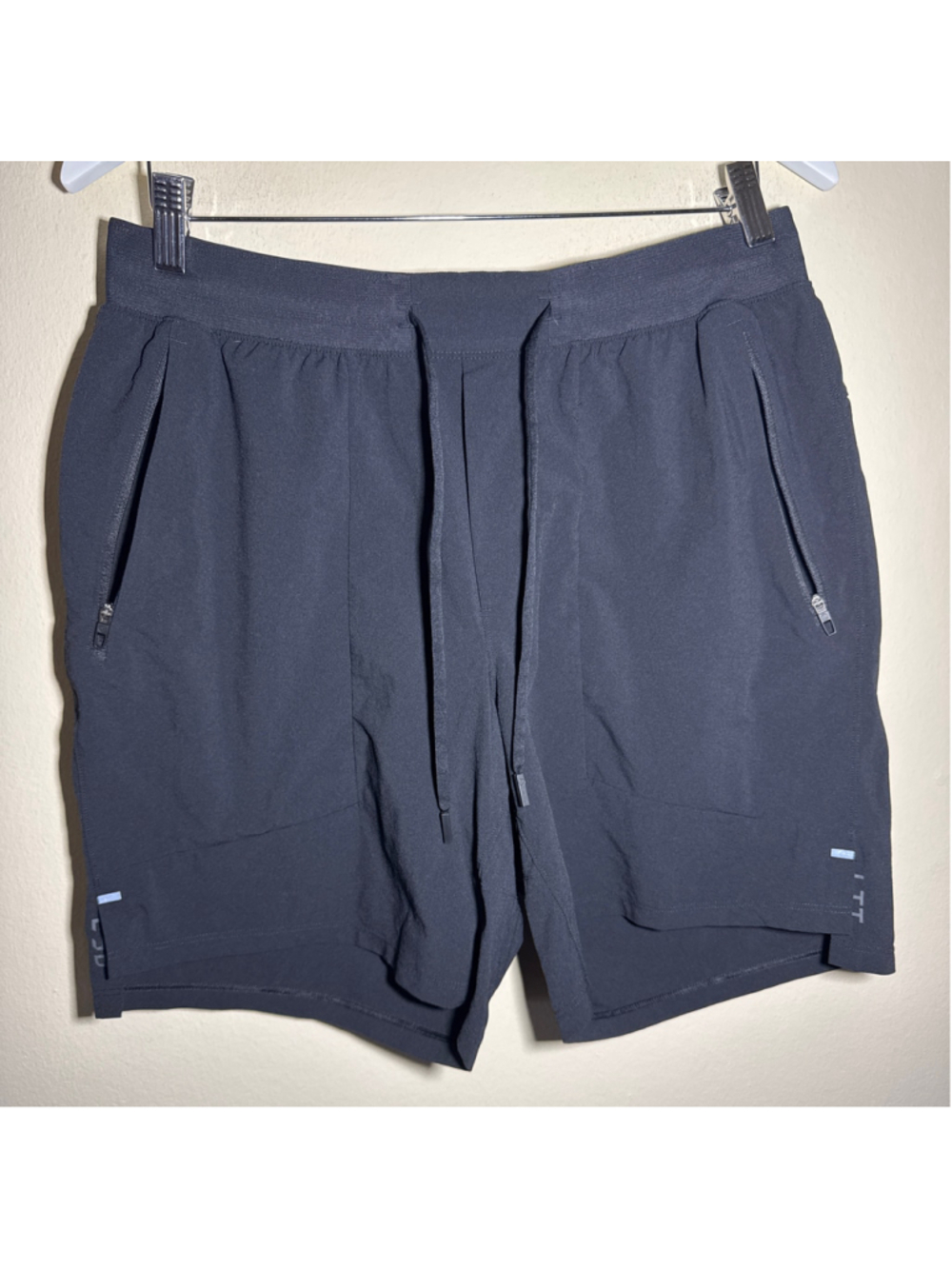 Lululemon License To Train Athletic Shorts Black Size L